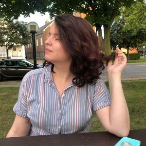 Meet your Posher, Anna